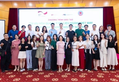 Training Program on “Optimizing Data Management in the Textile Industry through the Dual Transformation of Digitalization and Green Transition”